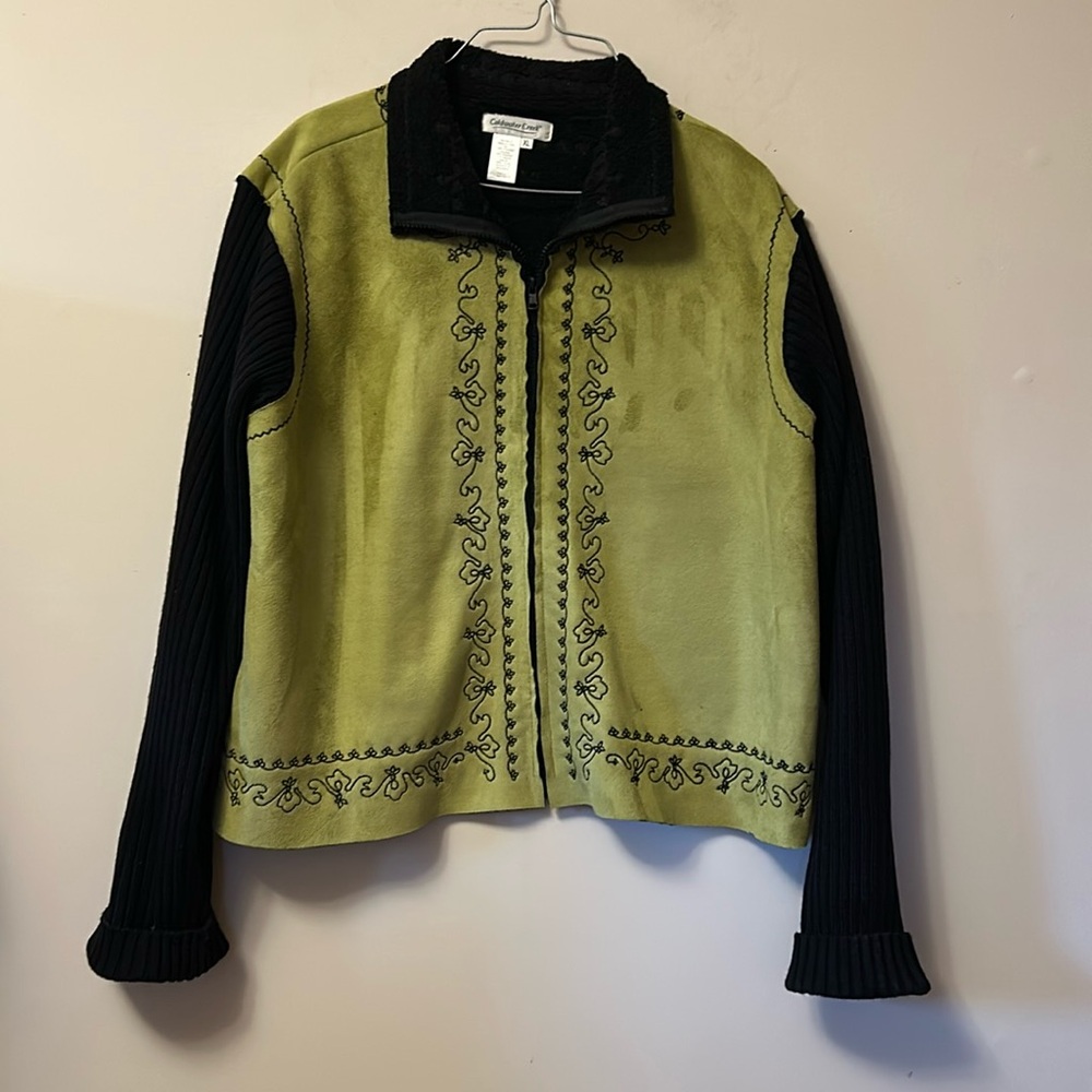Coldwater Creek green embroidered jacket suede look black knit sleeves size XL
